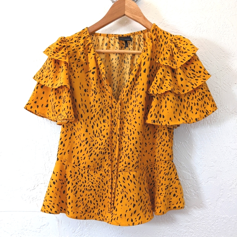 Light and silky animal print top